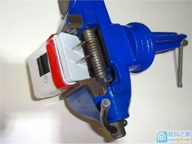 恒行6-品质新体验,数码选恒行6 快充充电器,恒行6qc2.0快充充电器