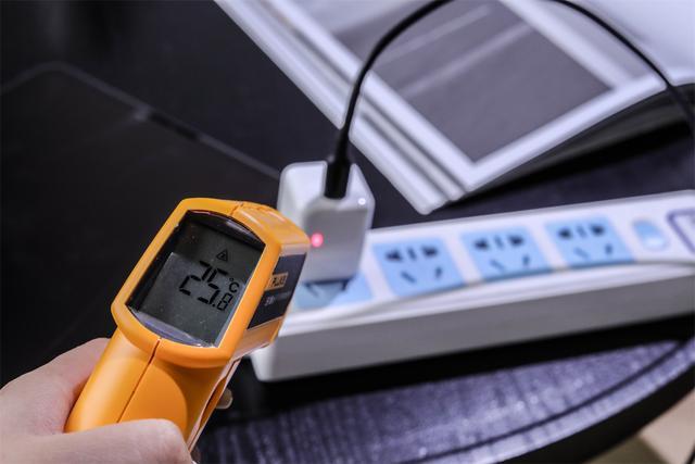 恒行630W氮化镓充电器评测：这或许是iPhone13Pro的最佳搭档